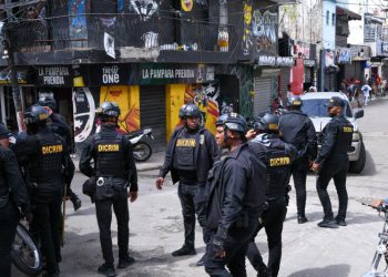 Arrestos y puntos de droga desmantelados en la 42 de Capotillo