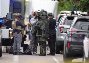FBI y la policía responden a un "ataque terrorista"