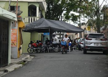 Muy tranquilos: familiares definen a jóvenes muertos en "intercambio de disparos" con la PN