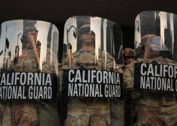 Se extienden protestas en EEUU contra redadas migratorias