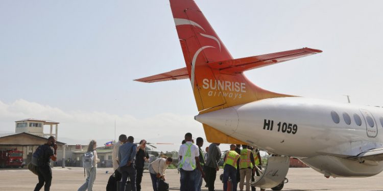 Haití reanuda los vuelos nacionales después de meses sin operar por violencia de pandillas