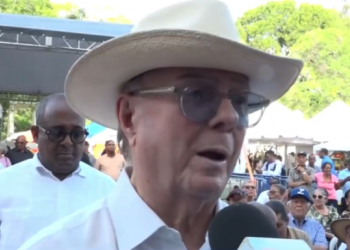 Hipólito se muestra "pesimista" ante las nuevas medidas del tránsito en el Gran Santo Domingo