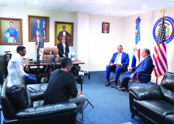 Consulado dominicano en NY cada vez más cerca de la comunidad