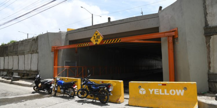 Obras Públicas culmina trabajos en el puente del kilómetro 14 de la autopista Duarte