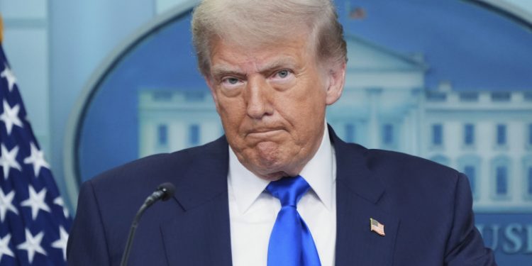 Trump advierte al candidato demócrata a la Alcaldía de Nueva York de represalias "si no se comporta"