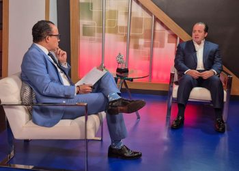 Paliza afirma baja del ritmo de crecimiento se debe a factores externos