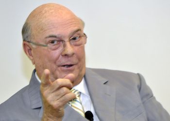 Hipólito Mejía anuncia demanda contra Ángel Martínez por difamación y chantaje