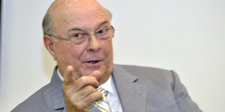 Hipólito Mejía anuncia demanda contra Ángel Martínez por difamación y chantaje