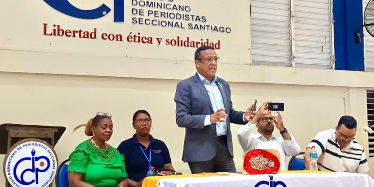 CDP Santiago celebra Asamblea GeneralAprueban condenar campaña difamatoria y someter al Tribunal Disciplinario a sus autores