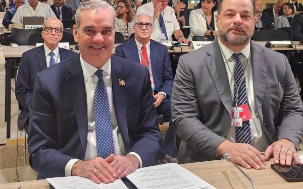 Presidente Abinader participa en evento de la ONU sobre el océano en Francia