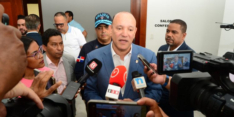 Alcalde Ulises Rodríguez anuncia creación de la Dirección Técnica para supervisar edificaciones y garantizar la seguridad ciudadana