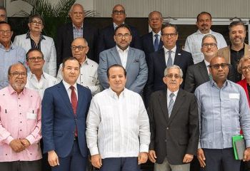 El CES reprograma para el 5 de junio el diálogo entre Abinader y los expresidentes