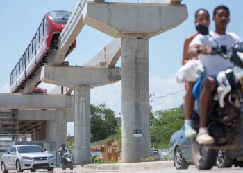 Fitram niega que se haya variado el trazado original del monorriel de Santiago