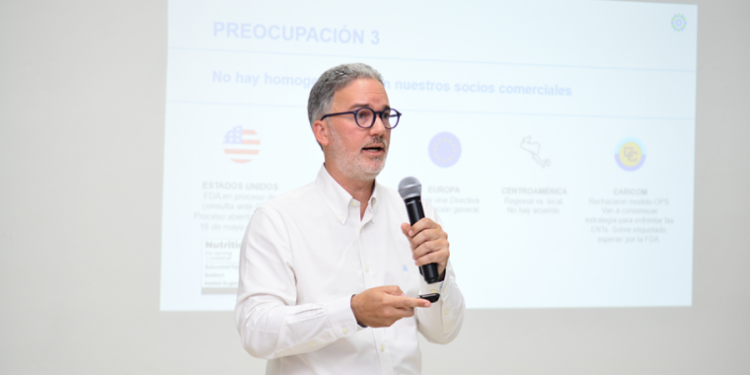 Airen y AIRD analizan en Santiago retos del Etiquetado Frontal