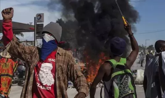 La ONU alerta que las bandas armadas controlan el 90% de la capital de Haití