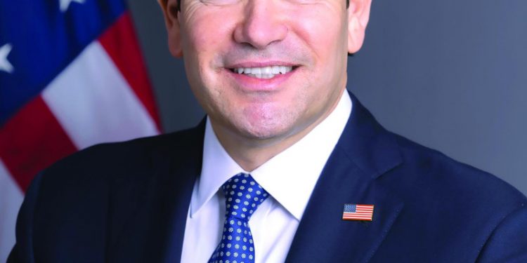 Marco Rubio ataca a jueces que hallaron culpable al expresidente Álvaro Uribe