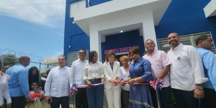 Vicepresidenta Raquel Peña inaugura CAIPI en Mena, Bahoruco