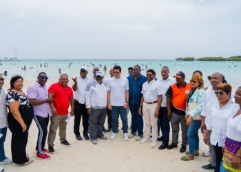 Invertirán RD$600 MM en remodelación de playa Boca Chica