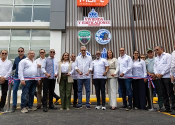 Presidente Abinader inaugura varias obras en la provincia Duarte
