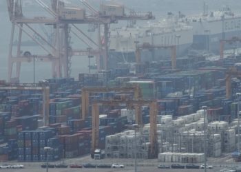 Trump prometió 90 acuerdos en tres meses y solo ha logrado 2