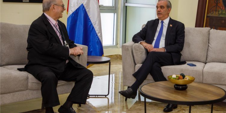 Este viernes será reunión entre Abinader e Hipólito para tratar crisis haitiana