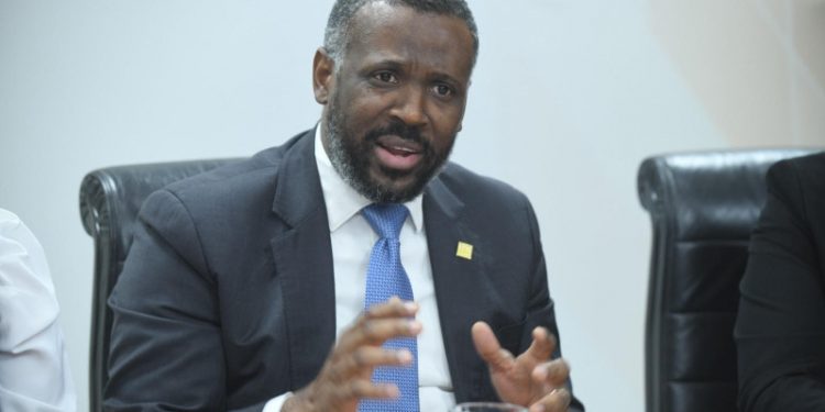 Camacho: el fiscal anticorrupción debe ser, simultáneamente, policía, investigador y litigante.