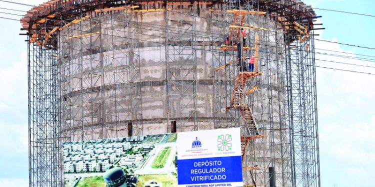 Gobierno promete solucionar males afectan a la Ciudad Juan Bosch