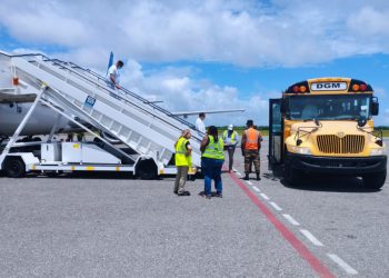 EE.UU. ha deportado 2,225 dominicanos este año