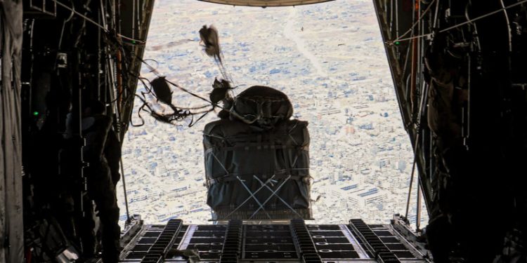 Israel: Tregua parcial en los ataques contra Gaza