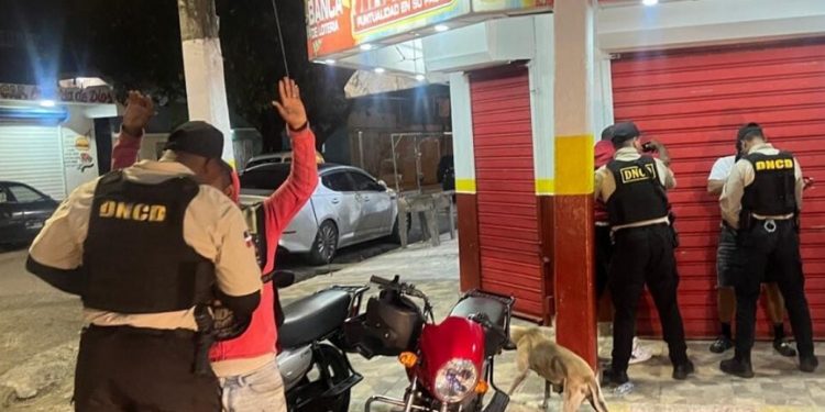 Once detenidos y decomisadas drogas en operativos Capotillo