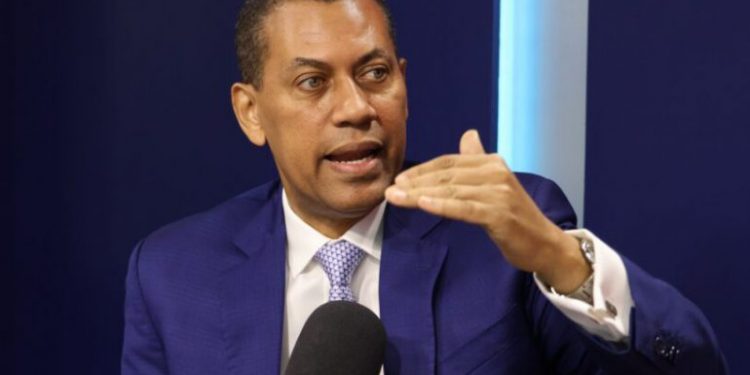 Guido Gómez Mazara también se querella contra Aquiles Jiménez por difamación