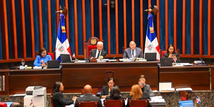 Senado aprueba Código Penal sin causales y lo remite a la Cámara de Diputados