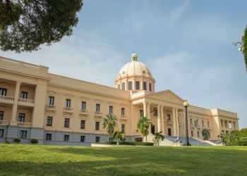 Presidente Luis Abinader anuncia cambios en su gabinete mediante el Decreto 461-25