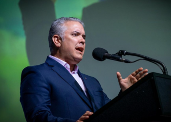 Duque denuncia irregularidades en el caso de Uribe y reclama "acción" internacional