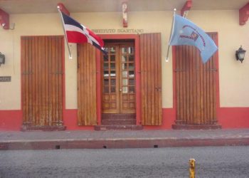 Solicitan prisión preventiva contra hombre que sustrajo 2 anillos históricos del Instituto Duartiano