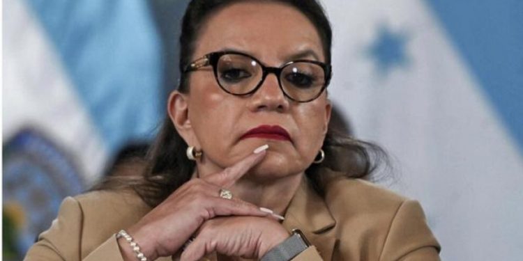 Detenidos tres hombres en Honduras acusados de planear un atentado para deponer a presidenta Castro