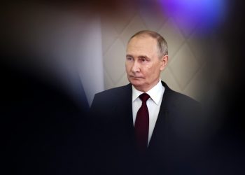 Putin critica las "sanciones discriminatorias" antes de su visita a China