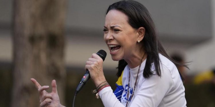 Opositora venezolana Machado llama a desobedecer convocatoria de alistamiento a la Milicia