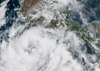 Tormenta tropical Fernand se forma en el océano Atlántico