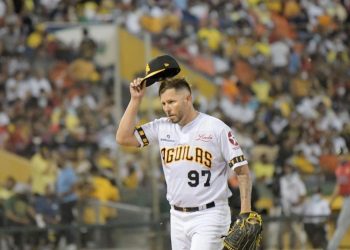 Yunesky Maya se retira como lanzador en Lidom, será coach con las Águilas