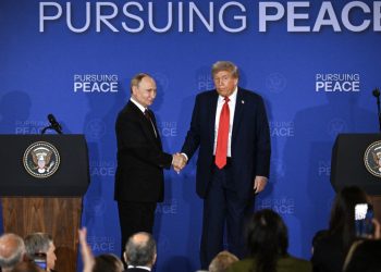 Trump y Putin se niegan a revelar su plan para Ucrania