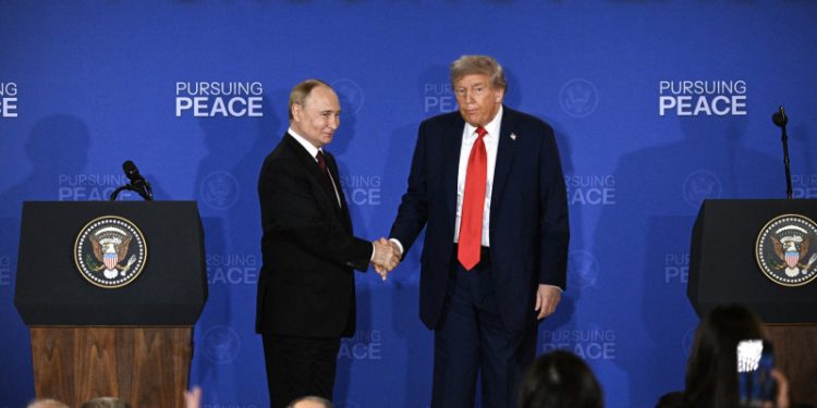 Trump y Putin se niegan a revelar su plan para Ucrania