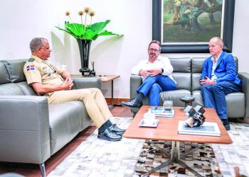 Ministro de Defensa valora visita del representante ONU para Haití