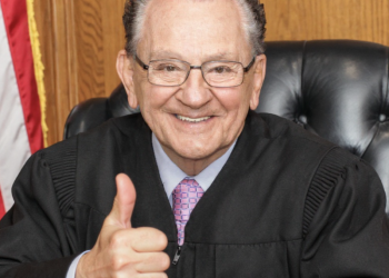 Fallece Frank Caprio "el juez más amable de los Estados Unidos"