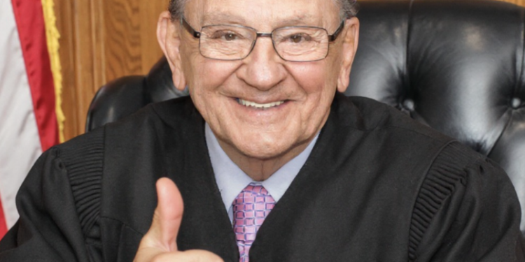 Fallece Frank Caprio "el juez más amable de los Estados Unidos"
