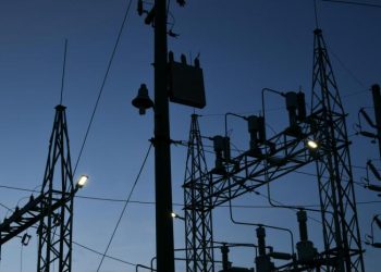 Apagones en RD aminoran, pero siguen en algunas zonas