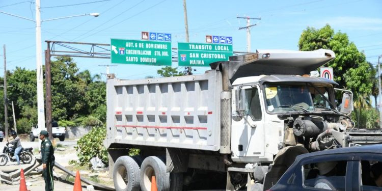 Camiones y patanas protagonizan racha de accidentes en agosto; deterioro y poca fiscalización
