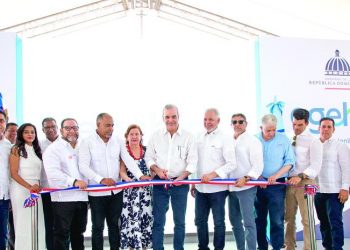 Presidente Abinader inaugura obras en La Vega y Santiago