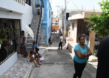 Sociedad sacudida por muertes de niños a manos de sus padres en RD