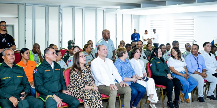 DIGESETT entrega útiles escolares a hijos de sus miembros de la Regional Norte y Noroeste